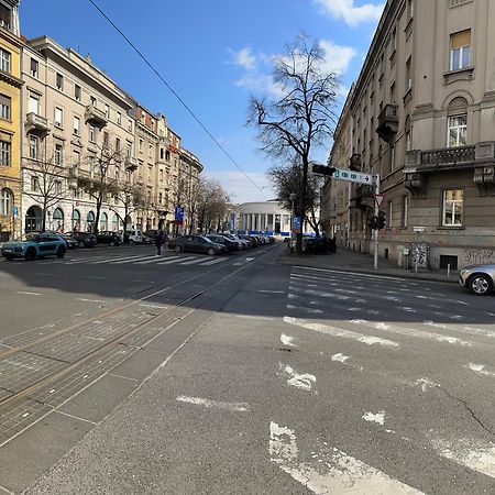 Modern Apartment Centrally Located Zagreb Extérieur photo