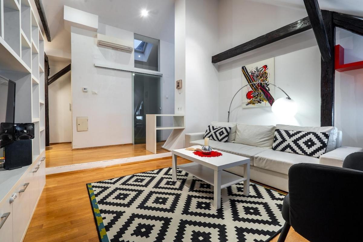 Modern Apartment Centrally Located Zagreb Extérieur photo