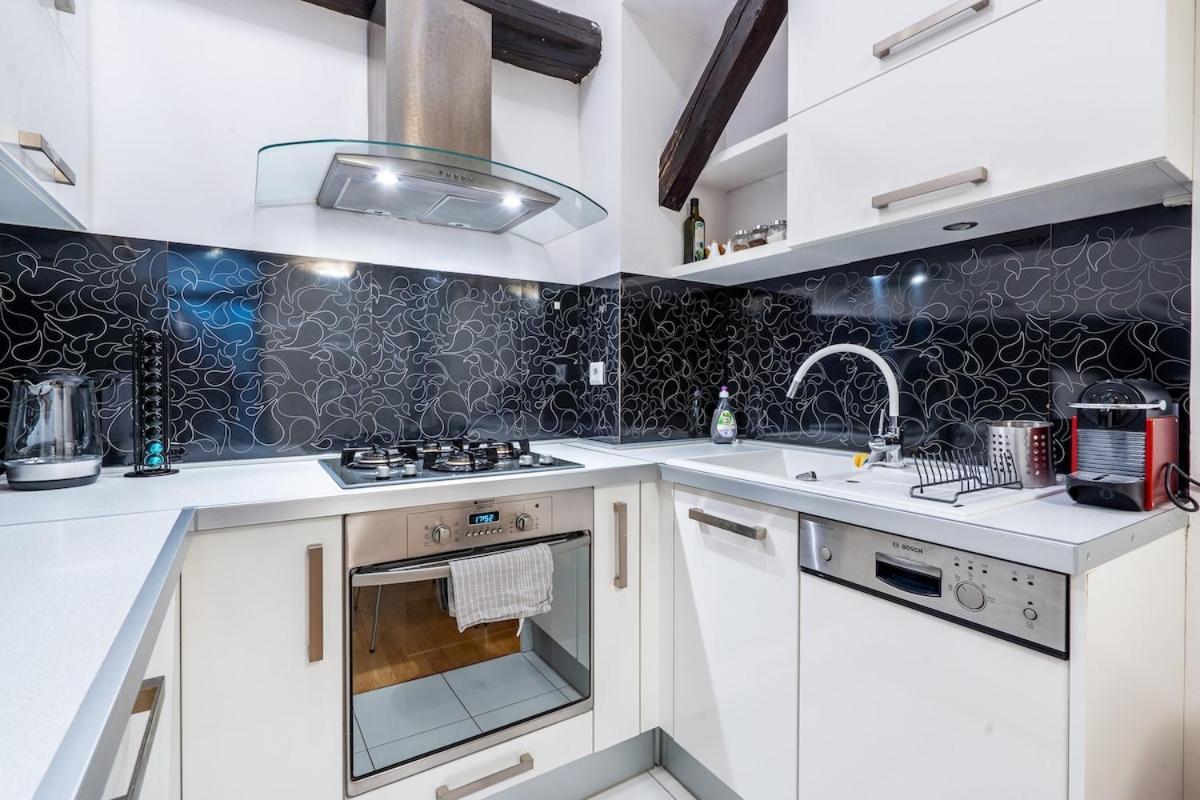 Modern Apartment Centrally Located Zagreb Extérieur photo